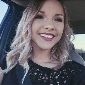 Meet your Posher, Kallie